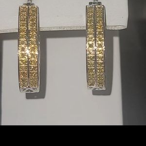 E44 Yellow Diamond Oval Hoop Earrings
